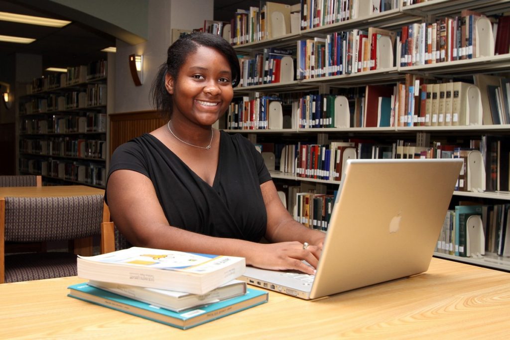 femalestudentinlibrary aculberson