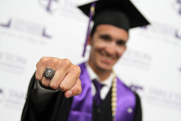 grad ring