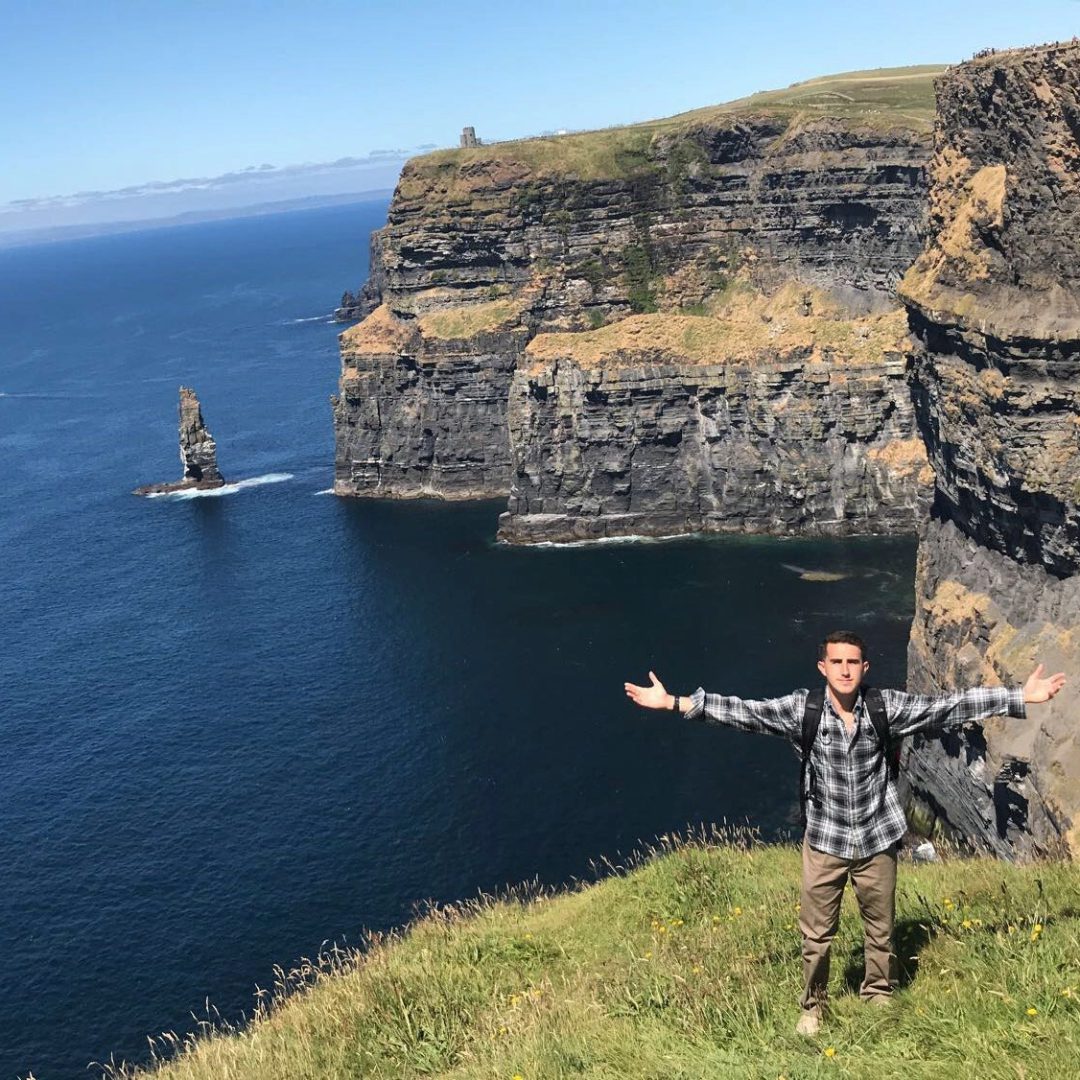 Tarleton student at the Ireland Cliffs of Moher